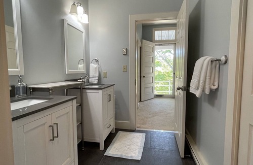 Portland Casa | VRBO does not have owner permission for this listing
