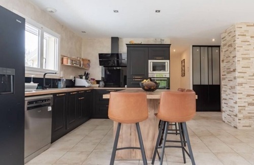 Saint-Andre-de-Cubzac Casa | Vrbo Property