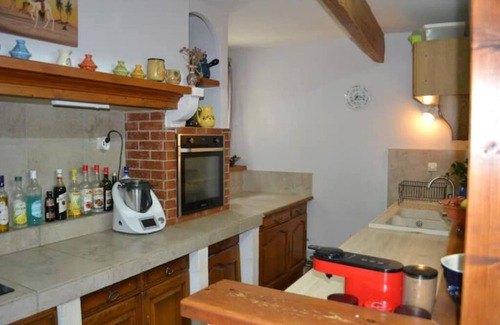 Chateauneuf-du-Rhone Casa | Vrbo Property