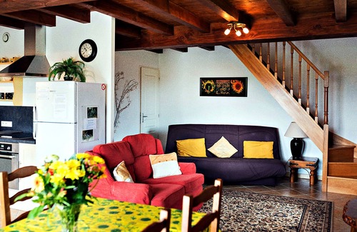 Brives-sur-Charente Casa | Vrbo Property