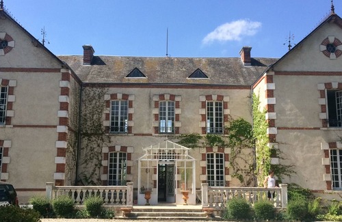 Chatillon-Sur-Loire Casa | Vrbo Property