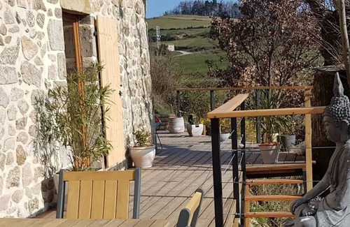 Vernoux-en-Vivarais Casa | Vrbo Property