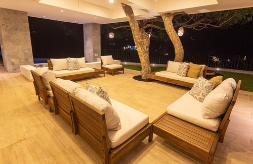 Las Brisas Otro | Vrbo Property