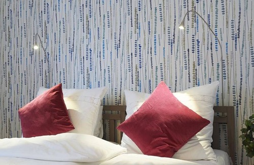 Halbturn Apartamento | Vrbo Property