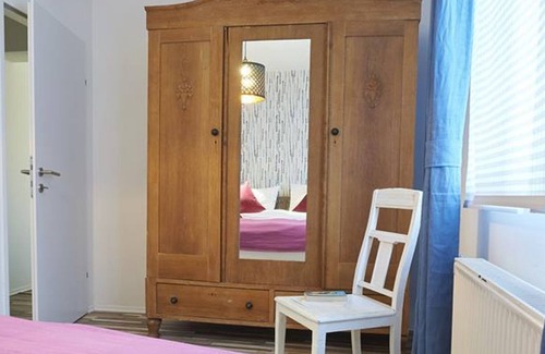Halbturn Apartamento | Vrbo Property