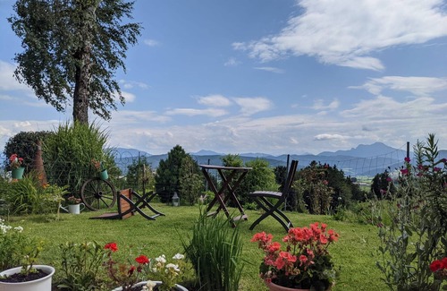 Strass im Attergau Apartamento | Vrbo Property
