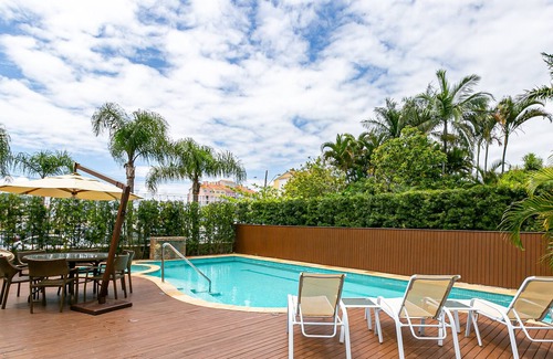 Jurere Internacional Casa | Vrbo Property