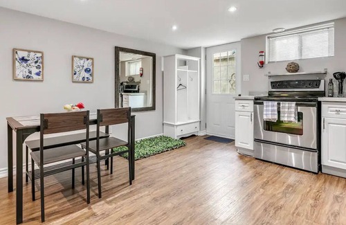 Lakeview Apartamento | Vrbo Property