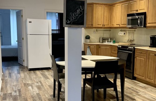 Verdun Apartamento | Vrbo Property
