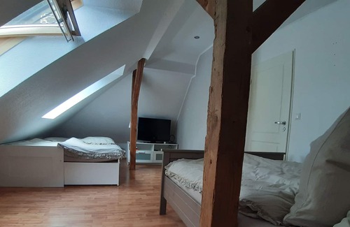 Falkensee Apartamento | Vrbo Property