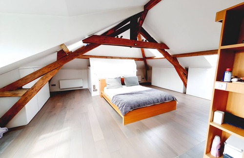 Bois-Colombes Casa | Vrbo Property