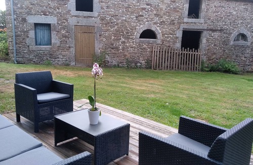Le Trevoux Casa | Vrbo Property