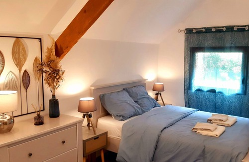 Ligny-le-Ribault Casa | Vrbo Property