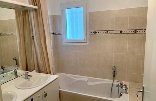 Vielle-Chapelle Apartamento | Vrbo Property