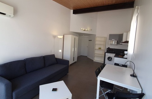 La Madeleine Apartamento | Vrbo Property