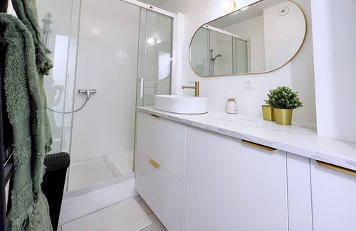 Orsay Apartamento | Vrbo Property