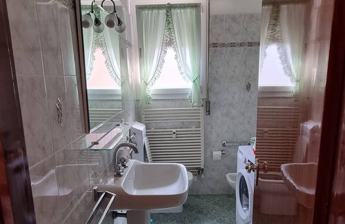 Ferrara Apartamento | Vrbo Property