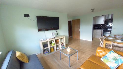 Greenwich Apartamento | VRY Woolwich - cosy property with stunning views of London