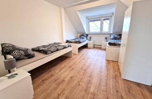 Bergisch Gladbach Apartamento | VS Workers Apartment T1-6