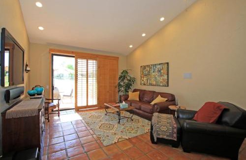 Palm Desert Casa | VS642 -Desert Hacienda - Meredith Lodging