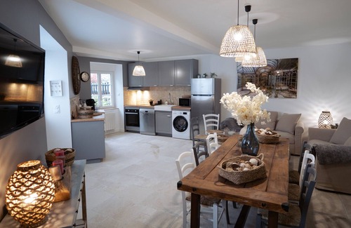 Matignon Casa | Vrbo Property
