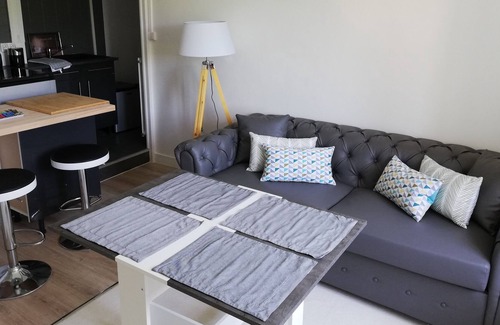 Excideuil Apartamento | Estudio-Apartamento-Baño con ducha-Vista a lugar emblemático-Studio