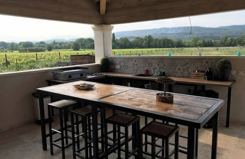 Tulette Casa | Vue Imprenable Milieu des Vignes Avec Piscine