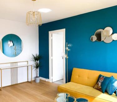 Cœur de Ville Apartamento | Vue panoramique sur Paris : Sublime appartement au centre de Courbevoie