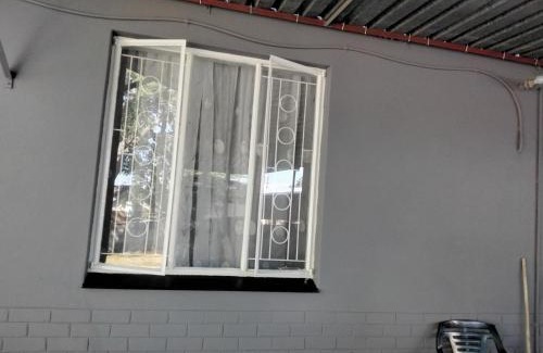 Ladysmith Casa | Vumasky