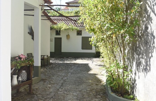 Sao Martinho da Cortica Casa | Vumba Agroturismo: Casa rural para 6 personas (alquiler íntegro)