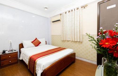 Phuong 6 Hotel | Vuon Tao Dan Hotel - Trung Tâm Thành Phố Gần Chợ Bến Thành