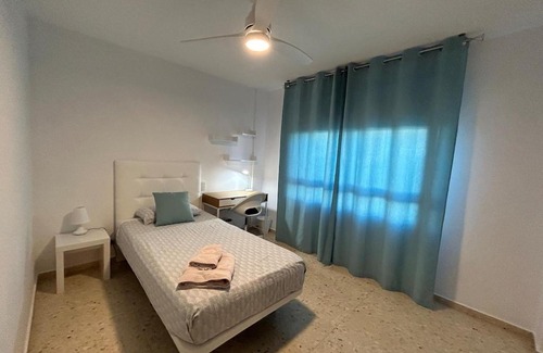 Ciudad Real Apartamento | VUT Parque II TORREON 4 dormitorios y 2 baños Parking gratuito cercano