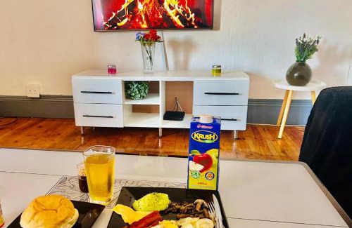 Port Elizabeth Central Casa | Vuyomat Guest House 1