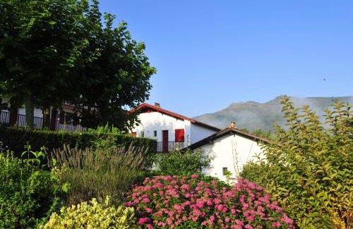 Sare Complejo | VVF Pays Basque Sare La Rhune