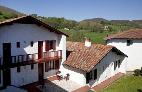 Sare Complejo | VVF Pays Basque Sare La Rhune