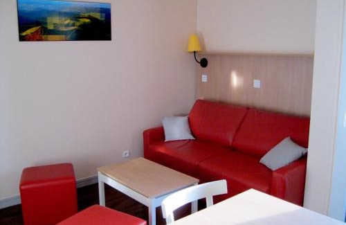 Besse-et-Saint-Anastaise Complejo | VVF Super-Besse Auvergne Sancy