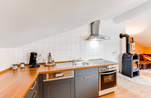 Unterjoch Apartamento | VYLD: Eagle view mountain view and fireplace