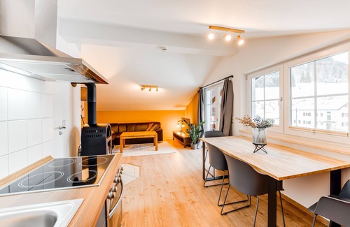 Unterjoch Apartamento | VYLD: Eagle view mountain view and fireplace