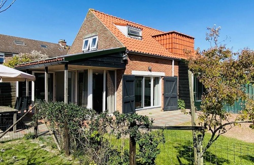 Aagtekerke Casa | VZ173 Holiday home Aagtekerke