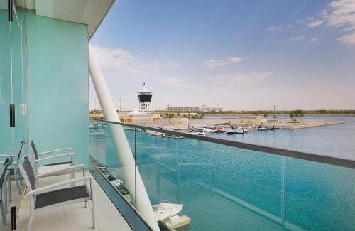 Abu Dhabi Hotel | W Abu Dhabi - Yas Island