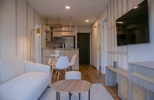 San Isidro Apartamento | w Amazing 2BR w Balcony in San Isidro
