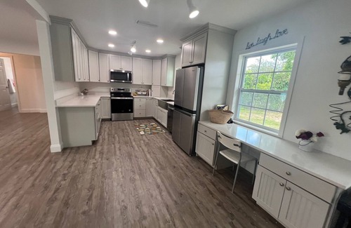 Bradenton Villa | W Bradenton Country Club Estates, 2 bed, 2Bath 7miles to Beaches
