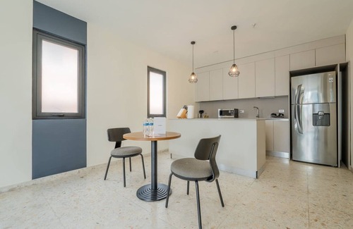 Santa Ana Apartamento | w Classy 1BR in Casco Antiguo