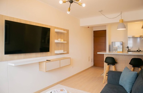Barranco Apartamento | w Cozy Bright 2BR Stay in Barranco