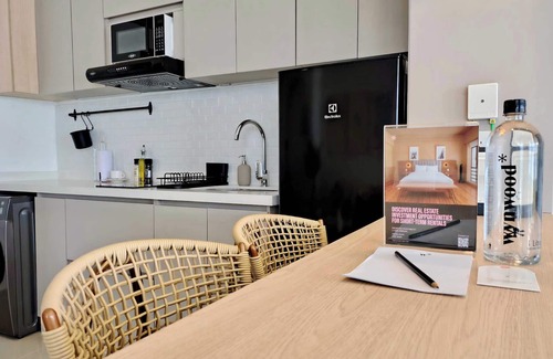 Urbanizacion Eliana Apartamento | w Elegant 1BR in Crespo