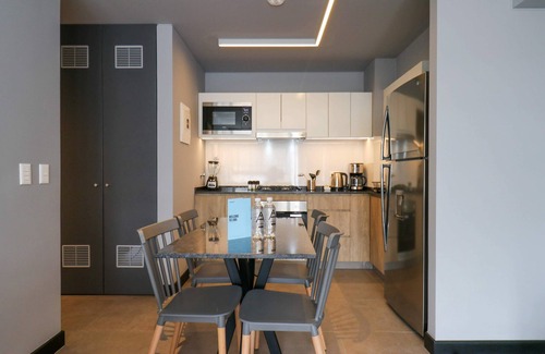 Centro Financiero de San Isidro Apartamento | w Elegant 2BR w Great Deco in San Isidro