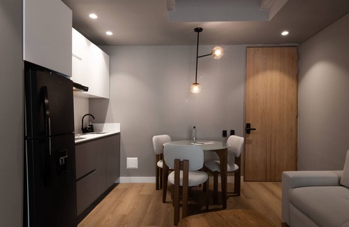 Usaquen Apartamento | w Fantastic Loft w/ Modern Balcony in Unicentro