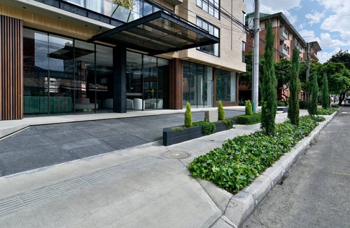Usaquen Apartamento | w Fantastic Loft w/ Modern Balcony in Unicentro