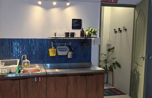 Bang Kapi Casa | Spacious House for Group, MAX 8 Guests - Near BKK Airport, 25mins to Downtown