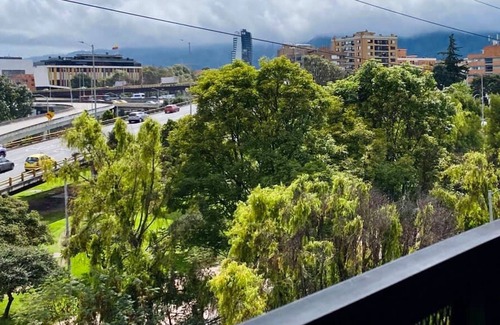 Barrios Unidos Apartamento | w Lovely Loft in Virrey